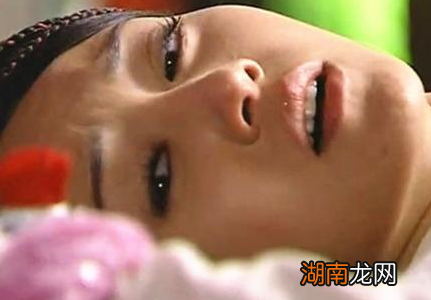 古代打仗被俘虏的女子会沦为妻妾 她们什么一点也不反抗