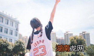 初三女孩特别内向怎么办 初三女孩特别内向怎么办呢