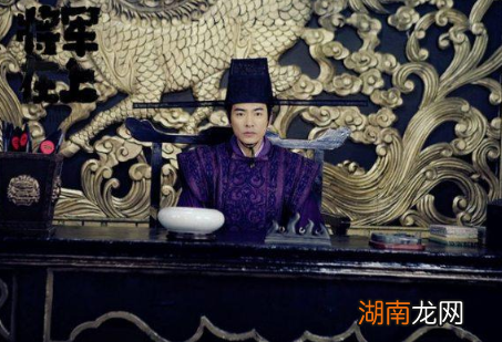 他是一心为国为民的忠臣,一生却三次被贬谪