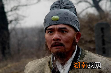 此人先后效力过三个不同的王朝,最后下场凄惨