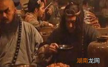 古代人下馆子吃什么 丢下银子和吃牛肉是真的吗