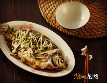 哪里出产的鳊鱼,才能够被称为武昌鱼的?武昌鱼这个名字是怎么来的