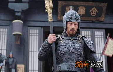 曹彰真的是一个不出色的武将吗 曹操为什么不选择他作为继承人