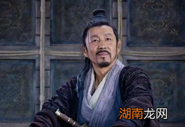 韩信带兵打仗，对面未战而降，为何韩信却不高兴呢？