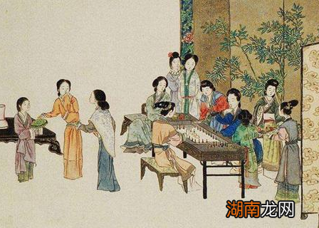 清朝都要快灭亡了 清朝为什么不实施君主立宪制