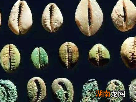 商朝时期已经出现商业的初级形式了 当时的发展水平又是什么样的