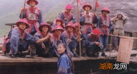 曾国藩围攻天京时,清朝水师为何给太平军送粮食呢?