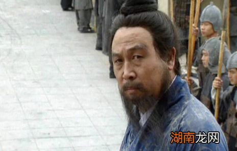 历史上的陈宫到底是个什么样的人?他为何背叛曹操?