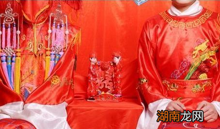 作为中国古代订婚礼仪的纳征 后来是怎么演变称彩礼的