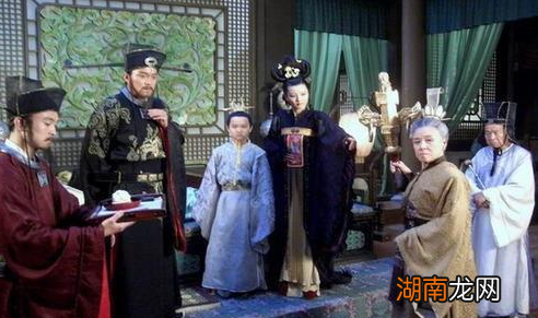 宋仁宗的真实身世是怎样的？真的存在狸猫换太子事件吗