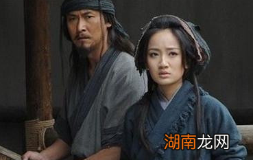 夫差为何不斩草除根杀掉勾践呢？他不怕留下祸患嘛？