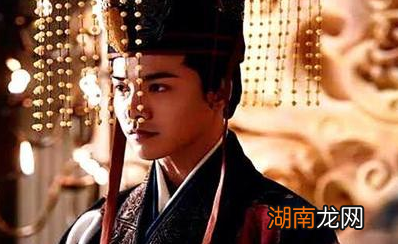 赵匡胤去寺庙为何不拜佛呢？只因小和尚的一句话