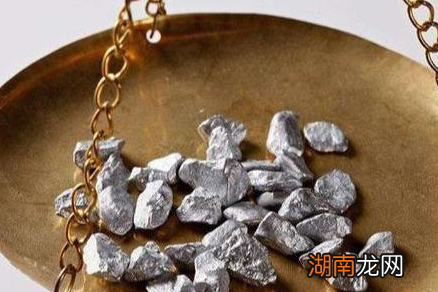 古代买东西是如何找零的 大部分的银器都需要切成小片