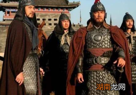 李自成起义的时候喊出迎闯王,不纳粮 百姓不纳粮的话李自成吃什么