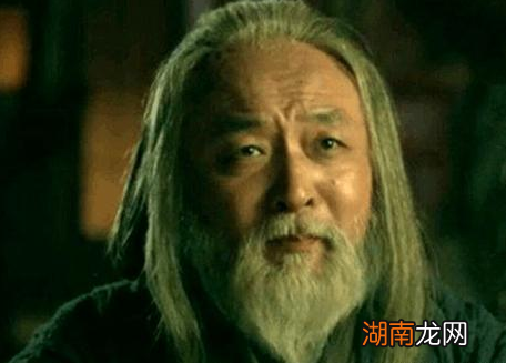 秦始皇嬴政为何始终相信有长生不老药？