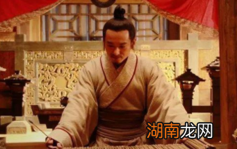 孔子为何要杀少正卯呢?只是因为他抢了孔子的学生吗?