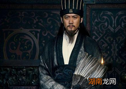 诸葛亮为什么活了53年就死了 诸葛亮真的是病死的吗