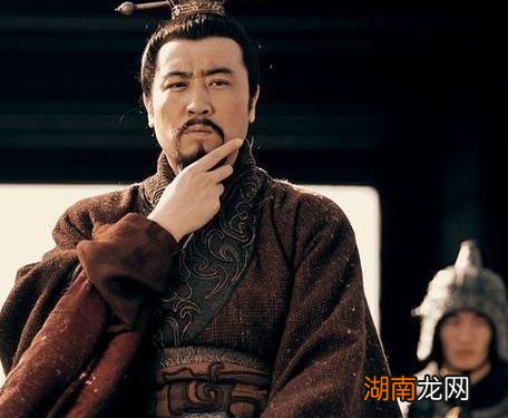 夷陵之战后诸葛亮为什么要先北伐 先收复荆州不是更好吗