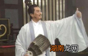 诸葛亮为何一直随身携带羽扇?这把扇子有什么来历?