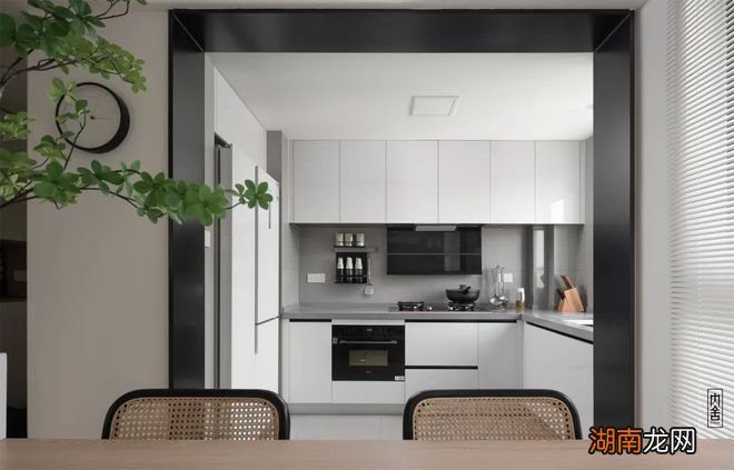 15w打造89㎡自然简约风三居,收纳充足、干净舒适,这才是多数人的想要的家!