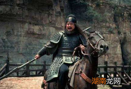 刘备三顾茅庐请出诸葛亮后 打仗为什么从来不带诸葛亮