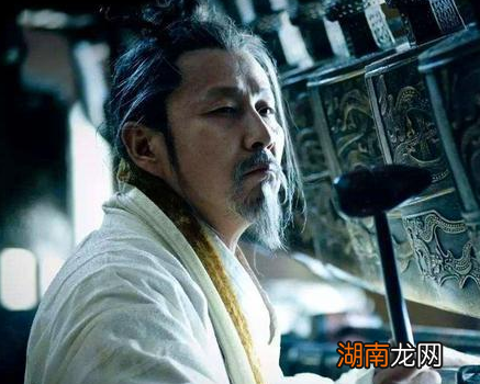 韩信手握数十万兵力，他为什么不选择自立？