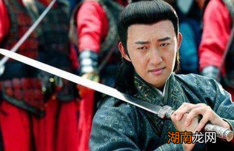 蒙恬当初帮助扶苏的话 扶苏还能回去继承皇位吗