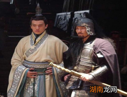 蒙恬当初帮助扶苏的话 扶苏还能回去继承皇位吗