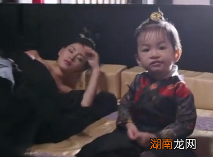 古人明明可以哺乳 自己为什么非要请乳娘喂孩子不可