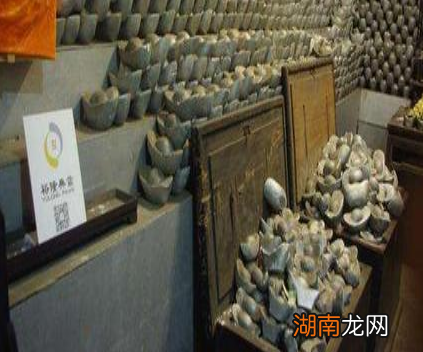 古代没有现代的便携支付方法 大臣的工资是如何拿到手里的