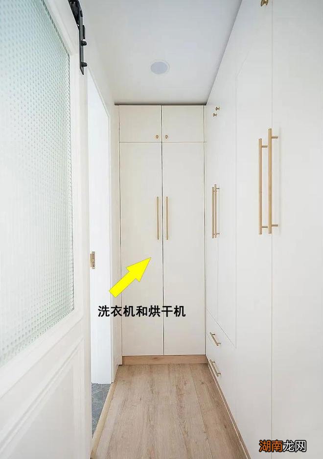 52岁阿姨买下61㎡一楼住宅独居，装修那叫一个高级大气，让人羡慕