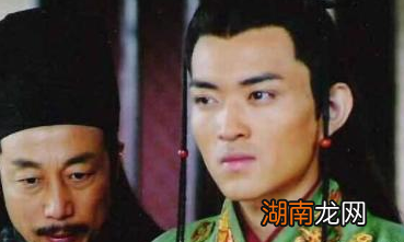 汉武帝刘彻是个暴君吗？汉朝为何没在他手中灭亡？