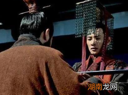 康熙能扳倒鳌拜汉献帝为何却不行 双方的处境完全不一样