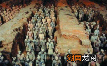 作为&amp;ldquo;八大奇迹&amp;rdquo;之一的秦始皇陵，到底修了多久呢？