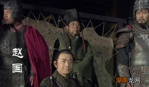 赵武灵王被困沙丘宫三个月，为何迟迟没人来就？