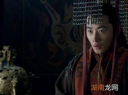 曹操到底都没有夺位 曹丕接位后为什么马上就篡汉了