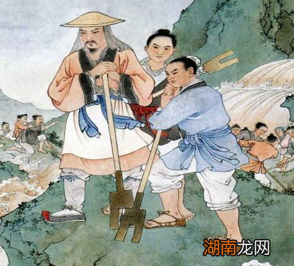 大禹治水时手中拿的东西是什么 这个叉子能治水吗