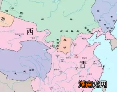 东晋和南宋都是偏安的政权 两者中谁更没有骨气