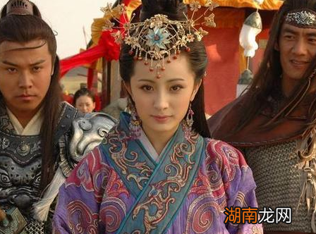 蔡文姬当初是怎么被抓走的 蔡文姬又是怎么回到中原的