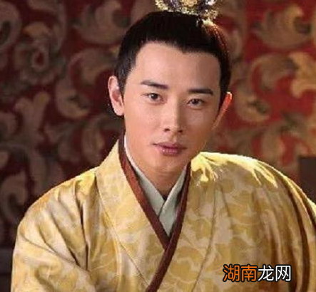 汉文帝在选择继承人的时候 他为什么不考虑自己的儿子做太子