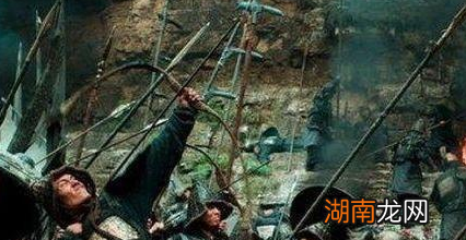 秦朝灭亡的原因是什么 仅仅是因为面积太大而灭亡吗