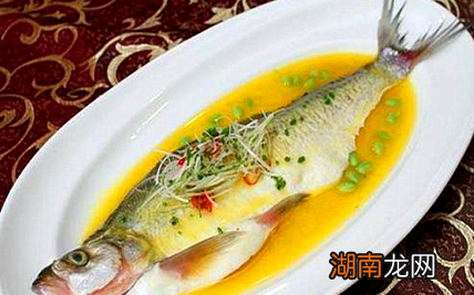 知府请朱元璋吃了一顿全鱼宴,朱元璋为什么大怒?