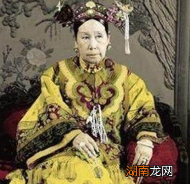 清朝在历史上并没有昏君 王朝为何只坚持两百多年就灭亡了