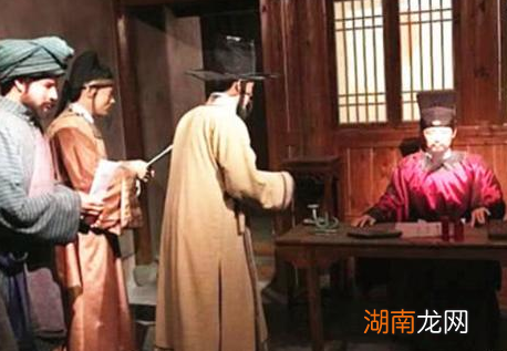 古代王朝为何不允许盐私卖 盐为什么会被看作白色的黄金