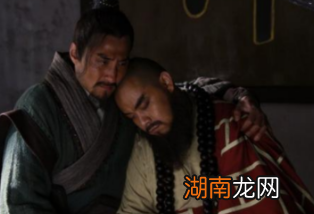 是哪些事让鲁智深和林冲的关系越走越远？