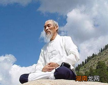 古人忠告：一更不贪食,三更不贪色,五更不动气 古人这么说有没有道理