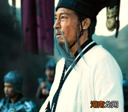 马谡个诸葛亮的关系那么的密切 街亭失守诸葛亮为何直接将马谡斩杀了