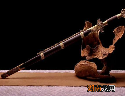 古代刀剑真的有几十斤那么重吗 其实并没有想象中的那么重