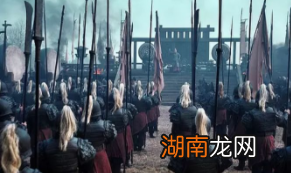 刘备武艺计谋均一般，为何却被曹操那么重视？