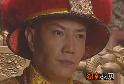 清朝的皇帝每道菜只吃三口吗 这件事情是不是真的